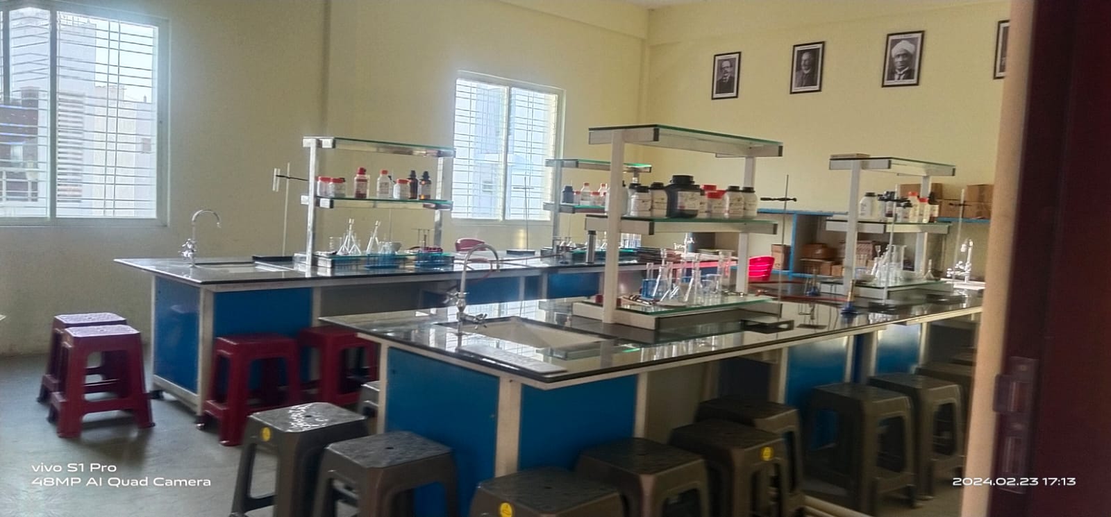 Chemistry Laboratory Counter